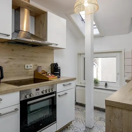 Apartment K&m - Family Friendly - Spacious And Cozy