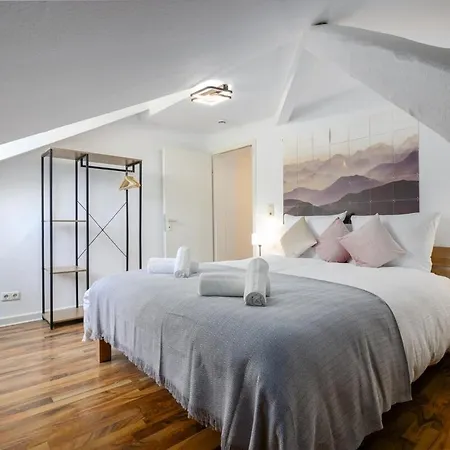 K&m - Family Friendly - Spacious And Cozy Apartment *